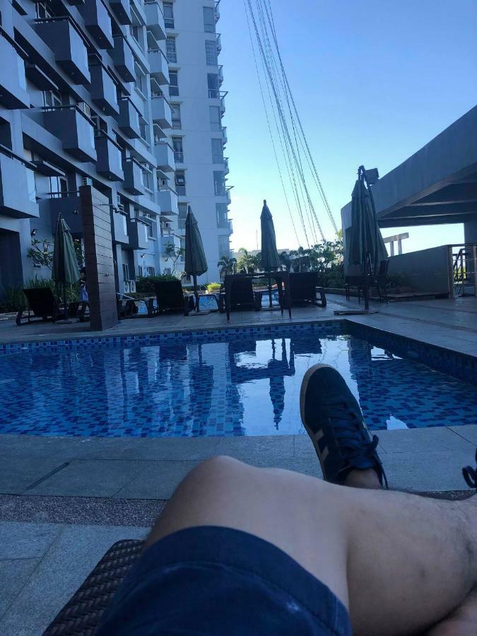 Cubao Manhattanheights Unit 7Ef Tower B, 1Br Manila Esterno foto